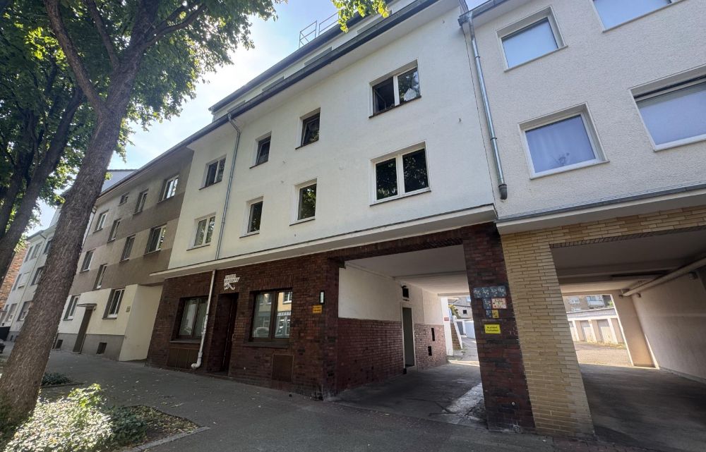 Wohn- und Geschäftshaus in Dortmund-Hörde mit elf Einheiten, von DSI vermittelt